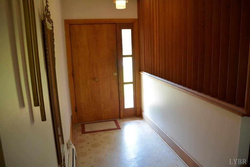 1202 Lee Drive Dr, Farmville, Virginia image 2