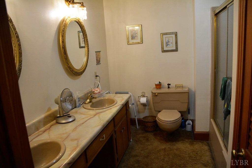 1202 Lee Drive Dr, Farmville, Virginia image 10
