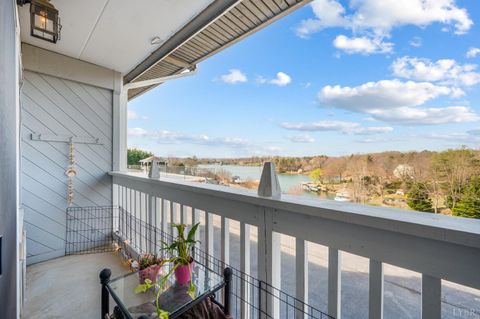 Tiny photo for 16109 Smith Mountain Lake Parkway #F5, Huddleston, VA 24104 (MLS # 364918)