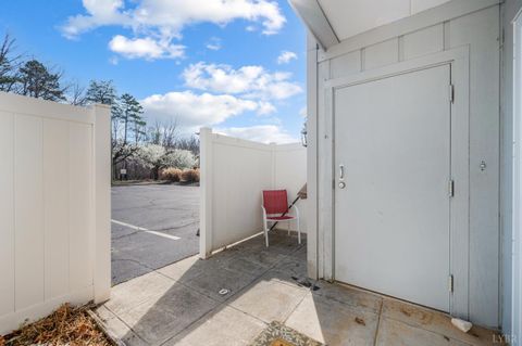 Tiny photo for 16109 Smith Mountain Lake Parkway #F5, Huddleston, VA 24104 (MLS # 364918)