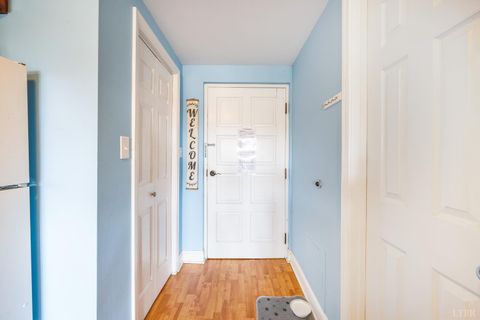 Tiny photo for 16109 Smith Mountain Lake Parkway #F5, Huddleston, VA 24104 (MLS # 364918)