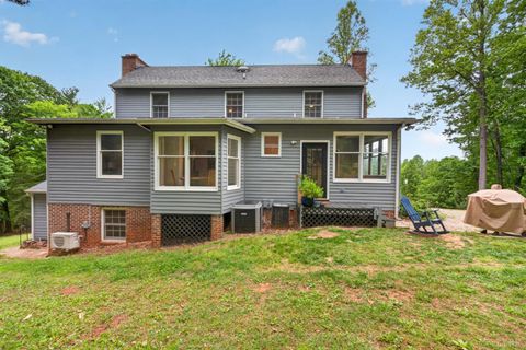 Tiny photo for 280 Hidden Acres Lane, Amherst, VA 24521 (MLS # 366380)