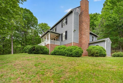 Tiny photo for 280 Hidden Acres Lane, Amherst, VA 24521 (MLS # 366380)