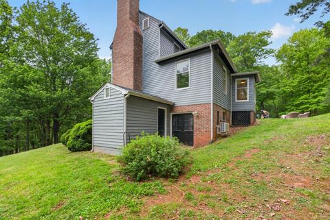 Tiny photo for 280 Hidden Acres Lane, Amherst, VA 24521 (MLS # 366380)