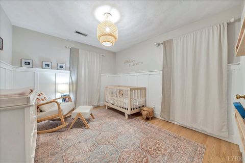 Tiny photo for 1926 SW Hope Road, Roanoke, VA 24018 (MLS # 363919)