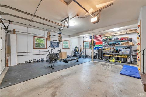 Tiny photo for 1926 SW Hope Road, Roanoke, VA 24018 (MLS # 363919)