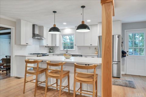 Tiny photo for 1926 SW Hope Road, Roanoke, VA 24018 (MLS # 363919)