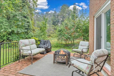 Tiny photo for 1926 SW Hope Road, Roanoke, VA 24018 (MLS # 363919)
