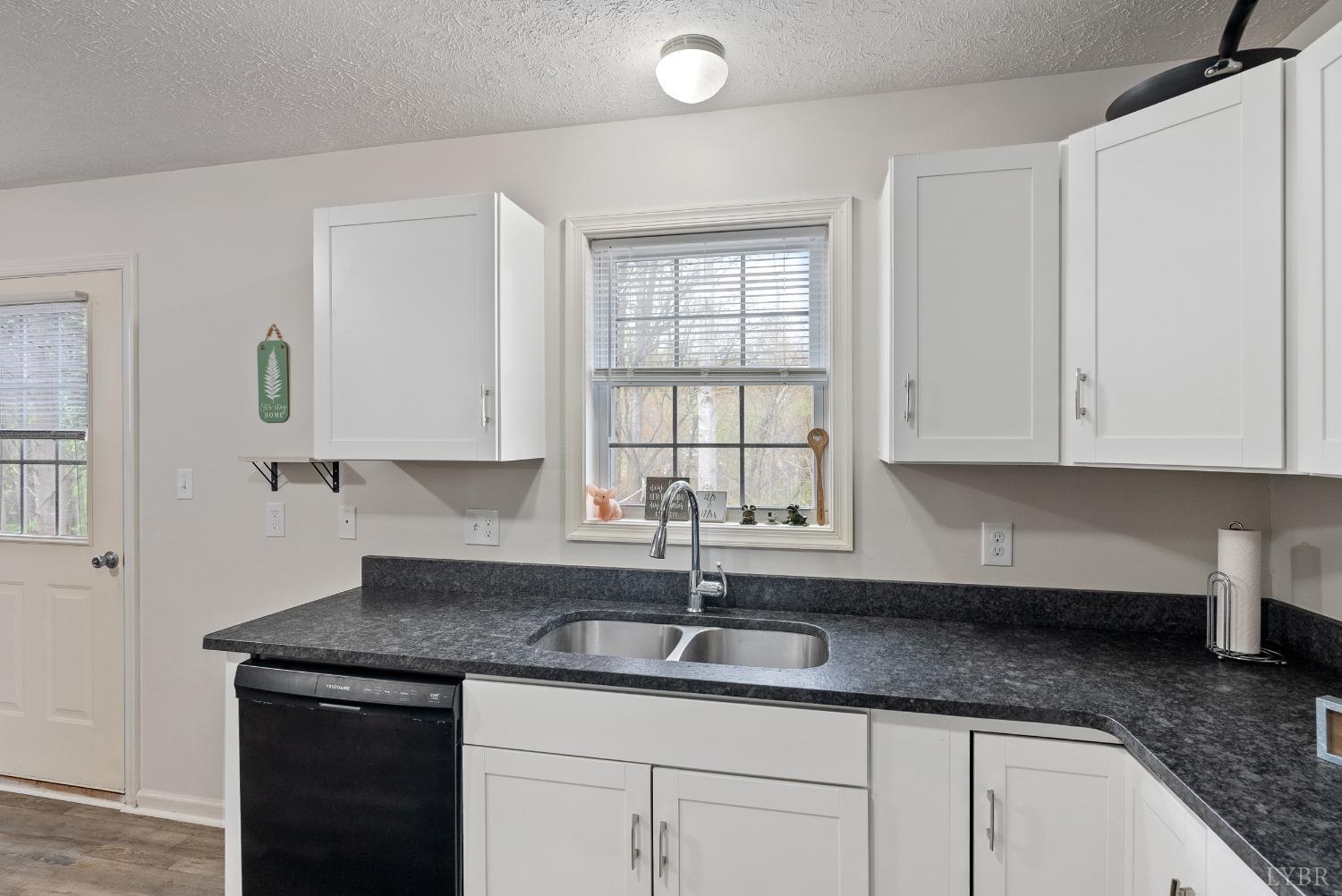 4909 Sycamore Place, Lynchburg, Virginia image 11
