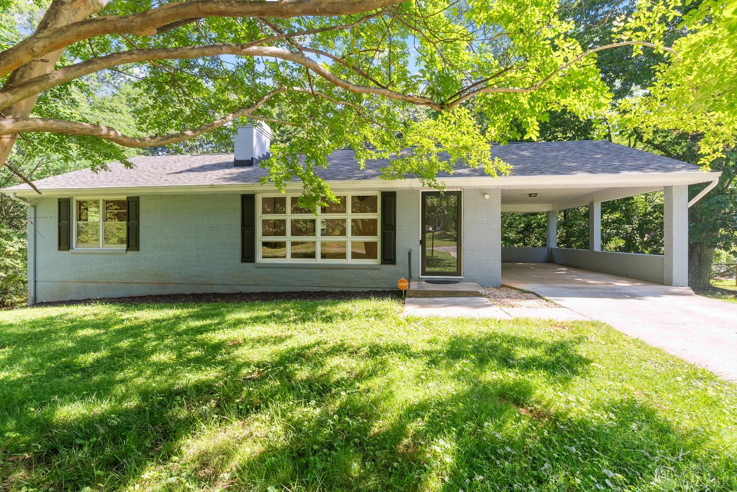 175 Mountain Peak Drive, Lynchburg, Virginia image 1