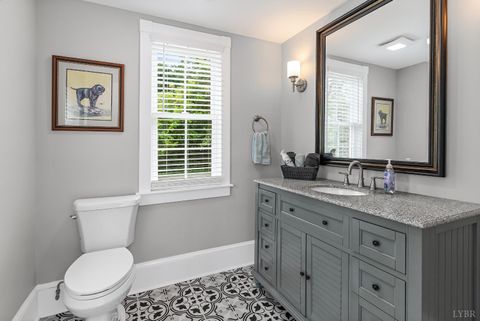 Tiny photo for 260 North Main St St, Amherst, VA 24521 (MLS # 365915)