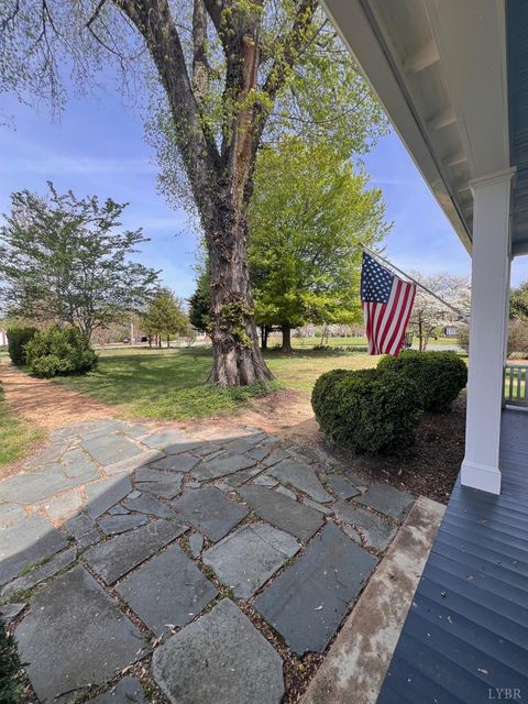 Tiny photo for 260 North Main St St, Amherst, VA 24521 (MLS # 365915)