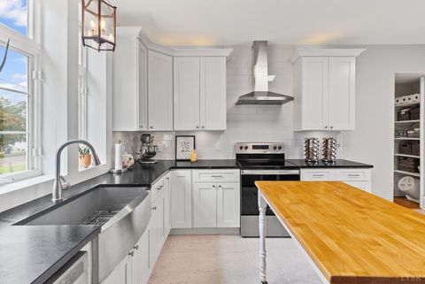 Tiny photo for 260 North Main St St, Amherst, VA 24521 (MLS # 365915)