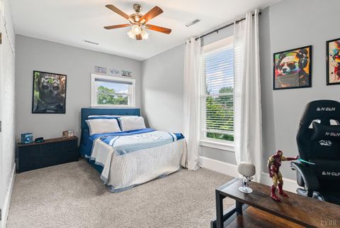 Tiny photo for 260 North Main St St, Amherst, VA 24521 (MLS # 365915)