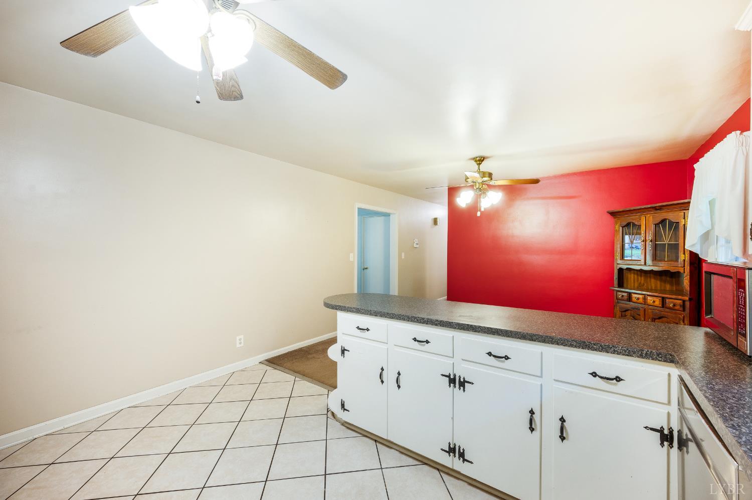 201 Oakland Circle, Lynchburg, Virginia image 17