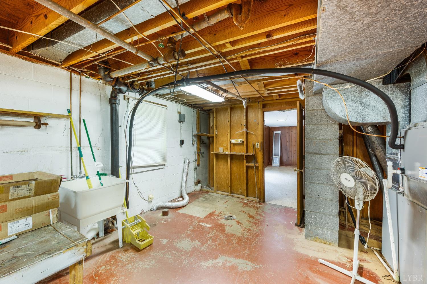 201 Oakland Circle, Lynchburg, Virginia image 35