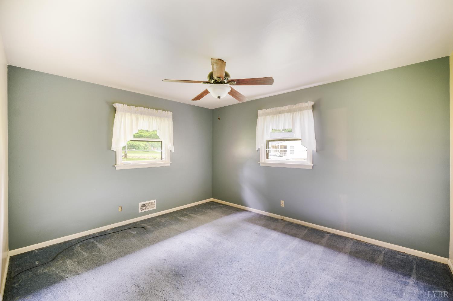 201 Oakland Circle, Lynchburg, Virginia image 24