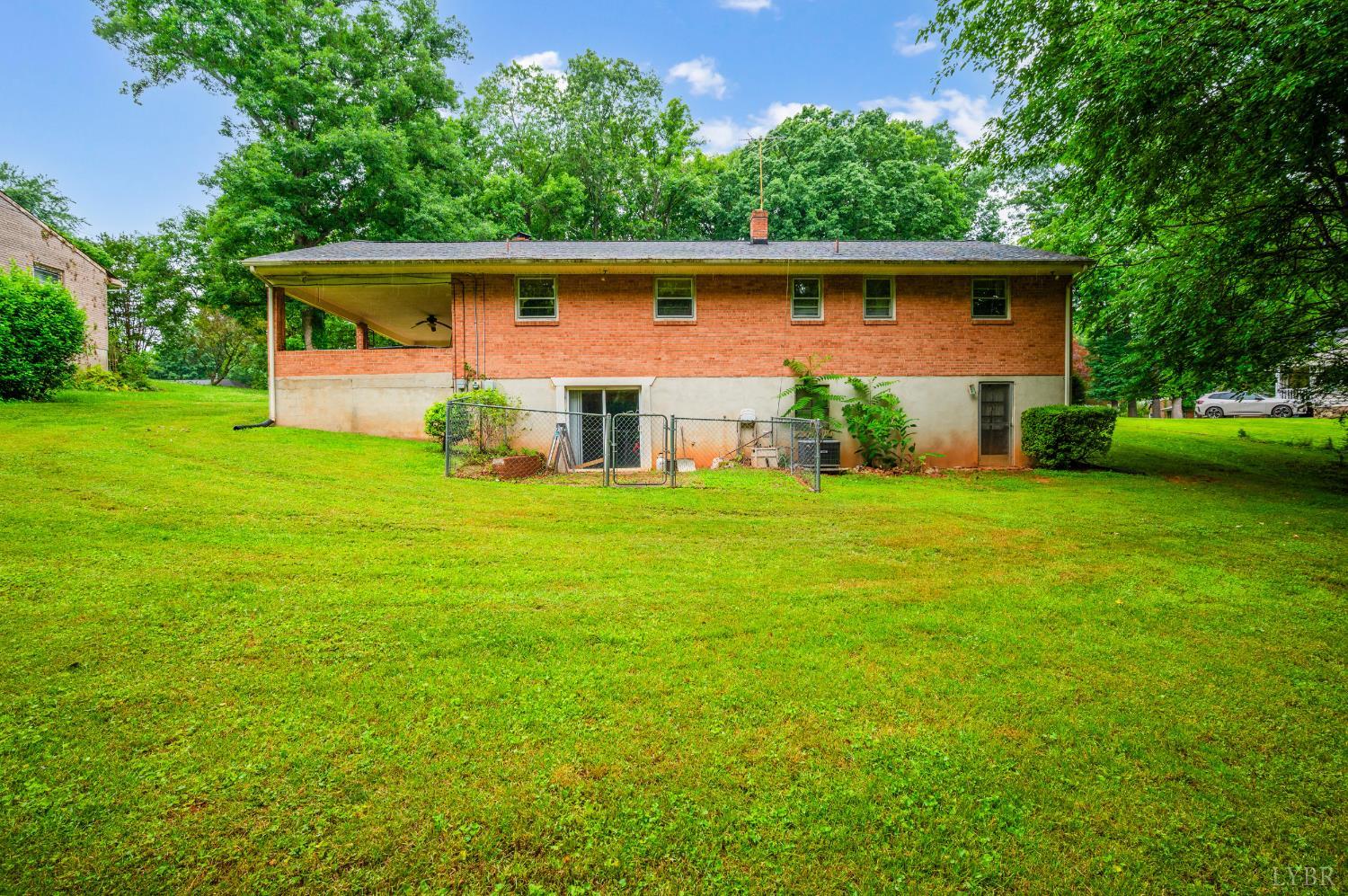 201 Oakland Circle, Lynchburg, Virginia image 6