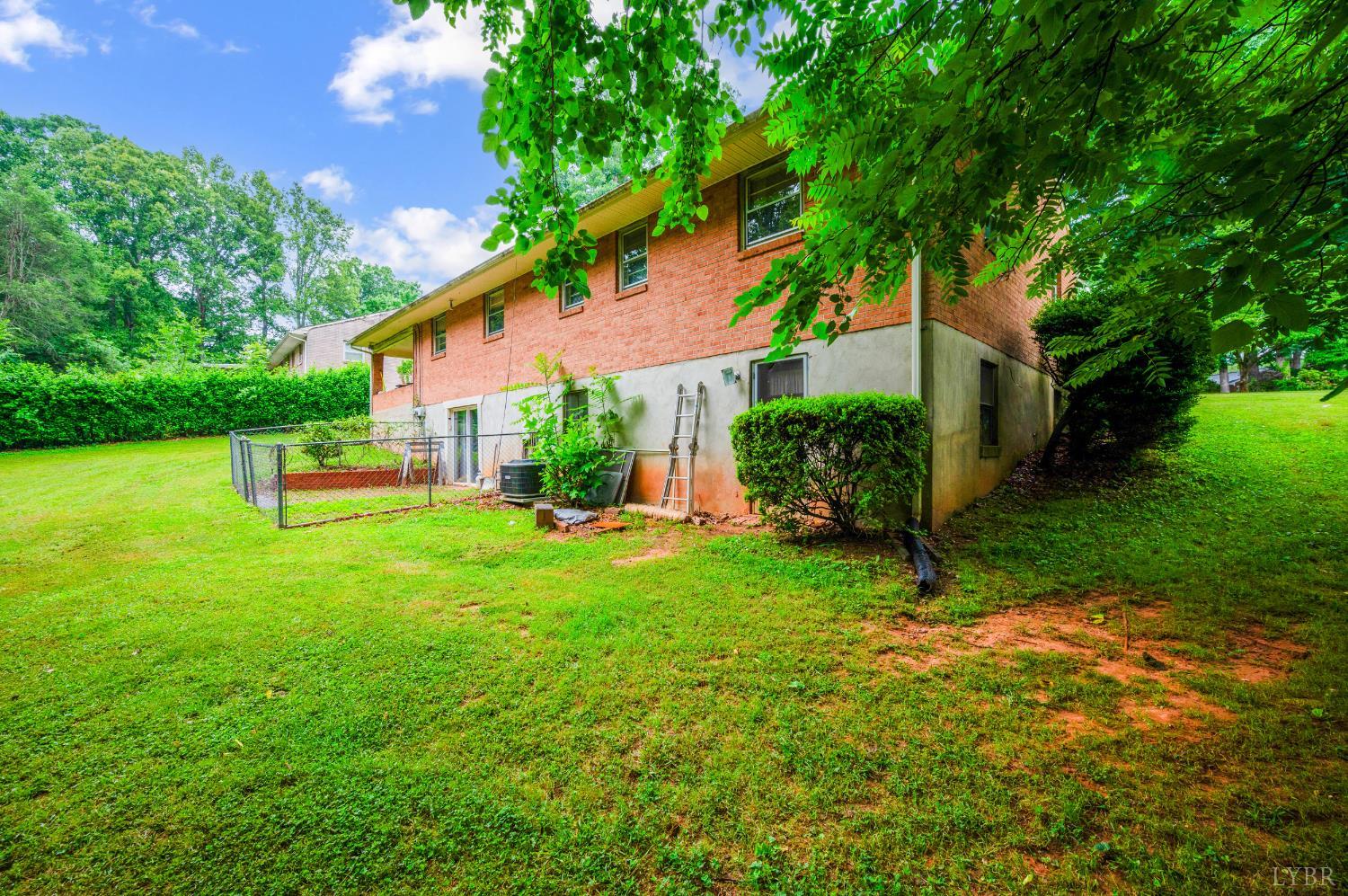 201 Oakland Circle, Lynchburg, Virginia image 7