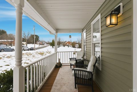 Tiny photo for 2001 Autumn Drive, Lynchburg, VA 24502 (MLS # 364365)