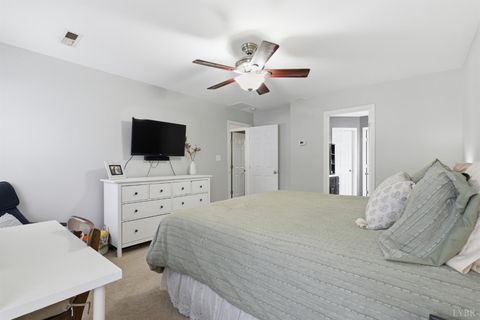 Tiny photo for 2001 Autumn Drive, Lynchburg, VA 24502 (MLS # 364365)