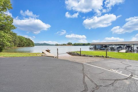 Tiny photo for 120 Sailors Cove Drive #1308, Moneta, VA 24121 (MLS # 366333)
