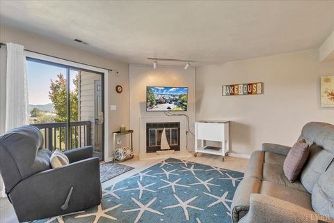 Tiny photo for 120 Sailors Cove Drive #1308, Moneta, VA 24121 (MLS # 366333)