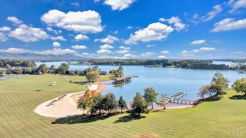 Tiny photo for 120 Sailors Cove Drive #1308, Moneta, VA 24121 (MLS # 366333)