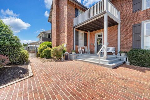 Tiny photo for 120 Sailors Cove Drive #1308, Moneta, VA 24121 (MLS # 366333)
