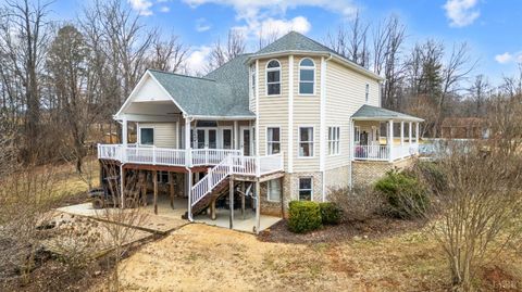 Tiny photo for 216 Burford Farm Road, Monroe, VA 24574 (MLS # 364602)