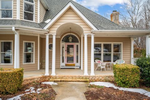 Tiny photo for 216 Burford Farm Road, Monroe, VA 24574 (MLS # 364602)