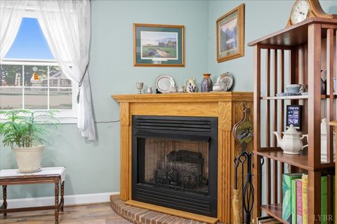 Tiny photo for 2121 Sunburst Road, Evington, VA 24550 (MLS # 364793)