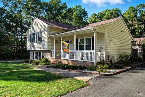 Tiny photo for 2121 Sunburst Road, Evington, VA 24550 (MLS # 364793)