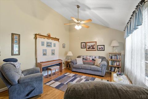 Tiny photo for 2121 Sunburst Road, Evington, VA 24550 (MLS # 364793)