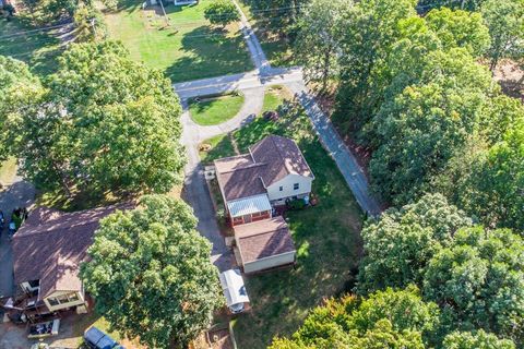 Tiny photo for 2121 Sunburst Road, Evington, VA 24550 (MLS # 364793)