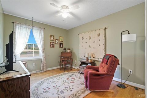 Tiny photo for 2121 Sunburst Road, Evington, VA 24550 (MLS # 364793)