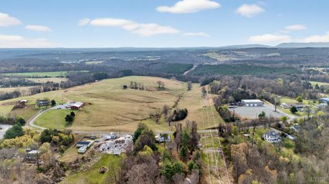 Tiny photo for 12477 North Old Moneta Road, Moneta, VA 24121 (MLS # 365324)