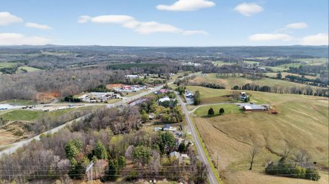 Tiny photo for 12477 North Old Moneta Road, Moneta, VA 24121 (MLS # 365324)