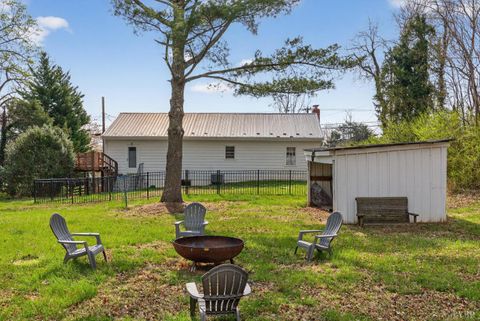Tiny photo for 12477 North Old Moneta Road, Moneta, VA 24121 (MLS # 365324)
