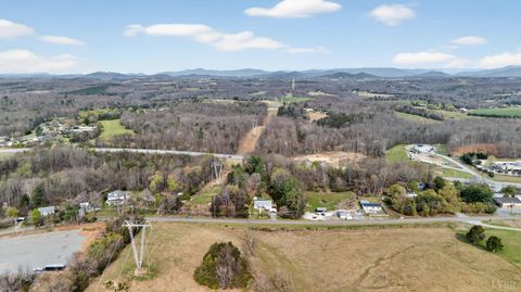 Tiny photo for 12477 North Old Moneta Road, Moneta, VA 24121 (MLS # 365324)