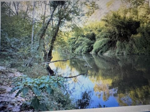 Photo of 7 Atlantic Timber Lane, Gretna, VA 24557 (MLS # 364557)