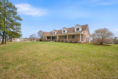 Tiny photo for 712 Cherry Hill Road, Amherst, VA 24521 (MLS # 365195)