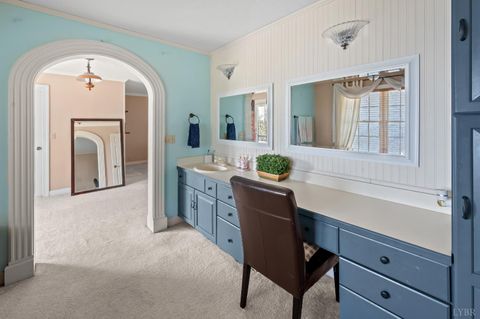 Tiny photo for 712 Cherry Hill Road, Amherst, VA 24521 (MLS # 365195)