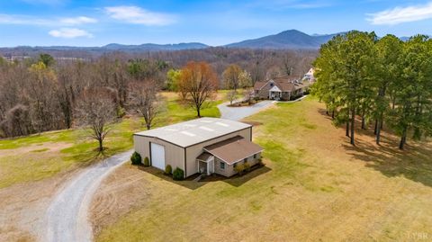 Tiny photo for 712 Cherry Hill Road, Amherst, VA 24521 (MLS # 365195)