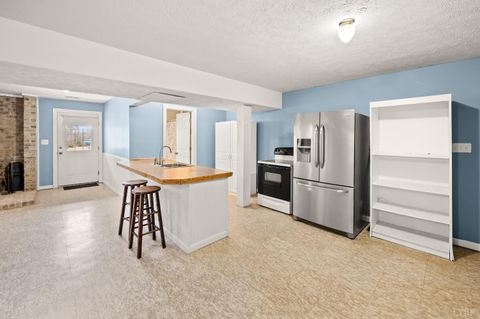 Tiny photo for 712 Cherry Hill Road, Amherst, VA 24521 (MLS # 365195)