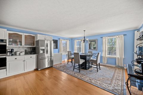 Tiny photo for 712 Cherry Hill Road, Amherst, VA 24521 (MLS # 365195)