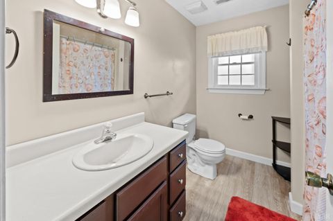 Tiny photo for 712 Cherry Hill Road, Amherst, VA 24521 (MLS # 365195)