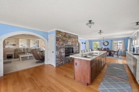 Tiny photo for 712 Cherry Hill Road, Amherst, VA 24521 (MLS # 365195)