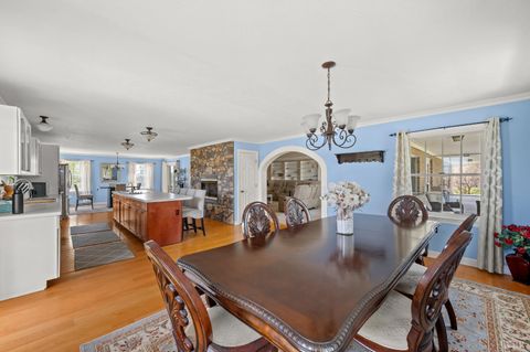 Tiny photo for 712 Cherry Hill Road, Amherst, VA 24521 (MLS # 365195)
