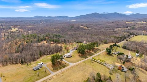 Tiny photo for 712 Cherry Hill Road, Amherst, VA 24521 (MLS # 365195)